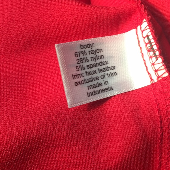 NWOT Plus Size Red V-neck Asymmetrical Midi Dress - Picture 6 of 6